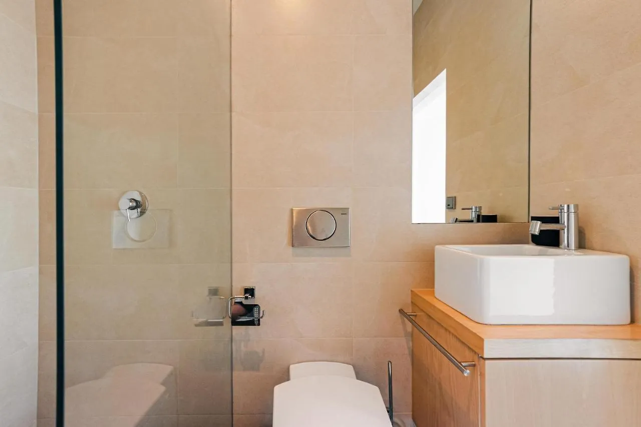 Sernadinha Lux Villa Lagos