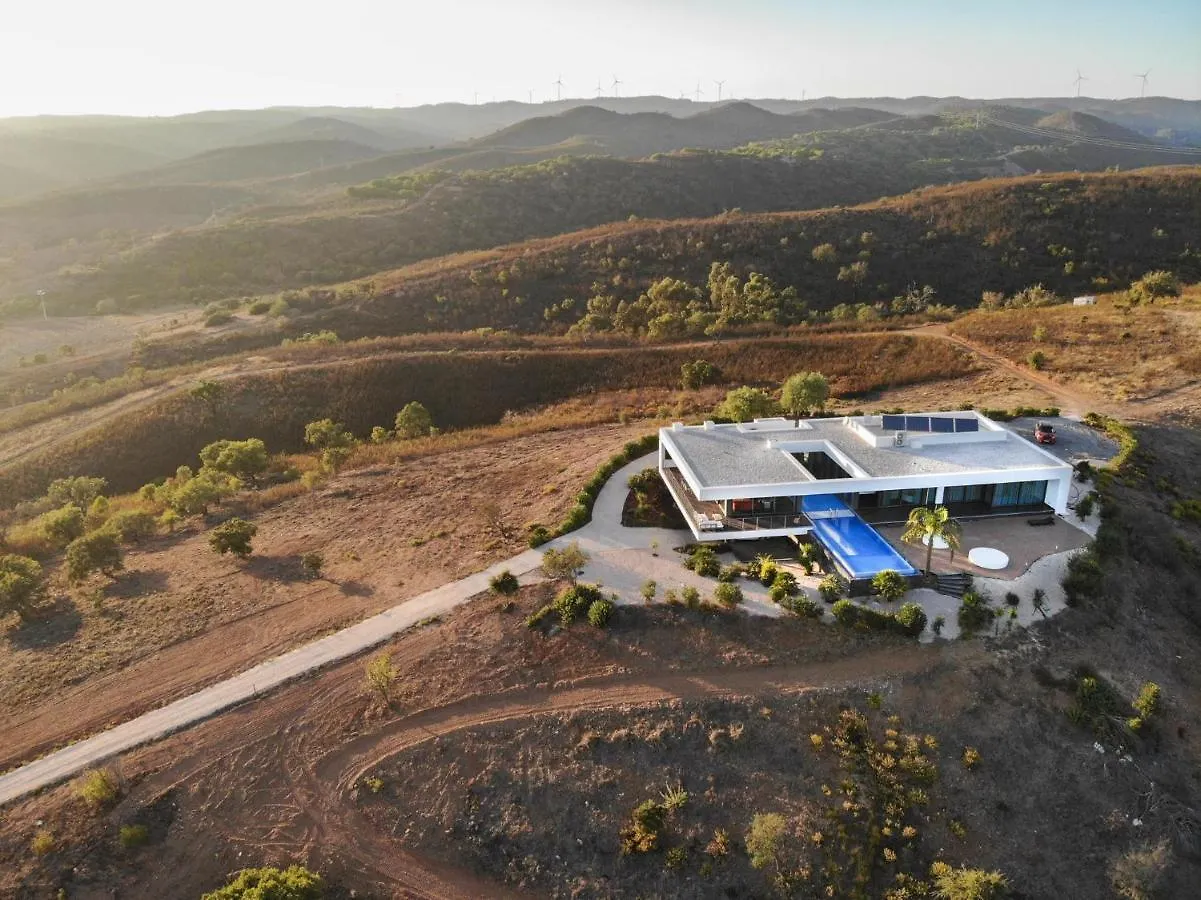 Sernadinha Lux Villa Lagos
