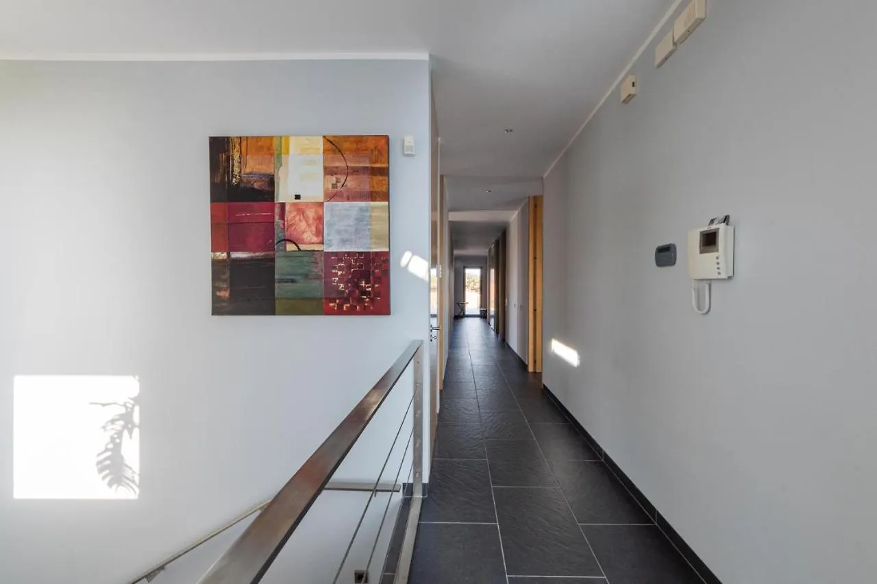 Sernadinha Lux Villa Lagos