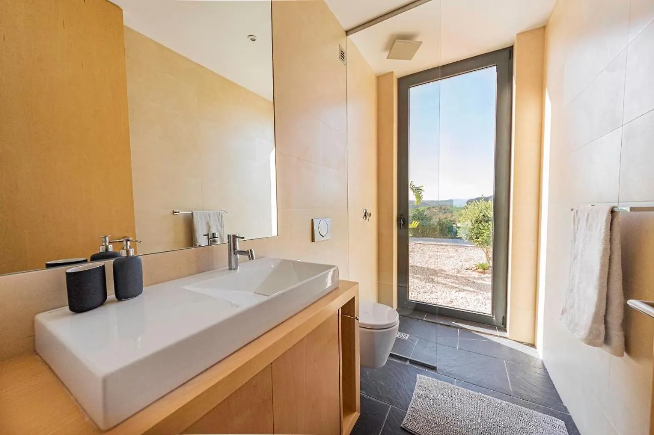 Sernadinha Lux Villa Lagos Portekiz
