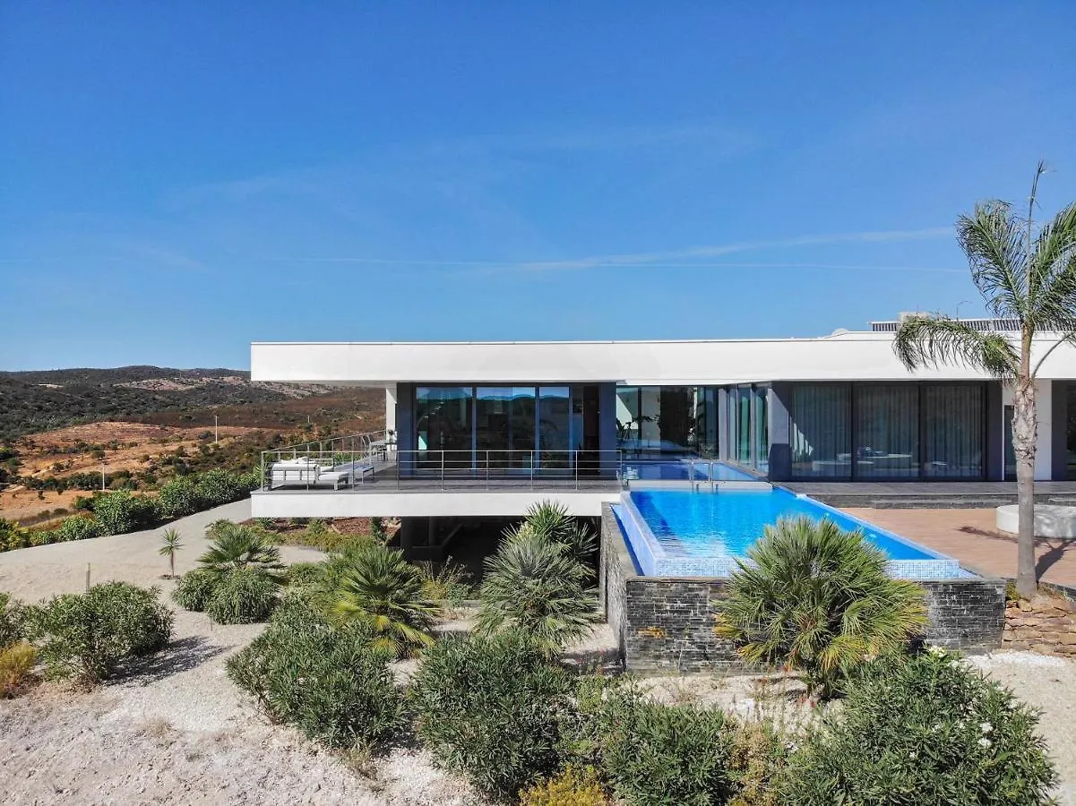 Sernadinha Lux Villa Lagos